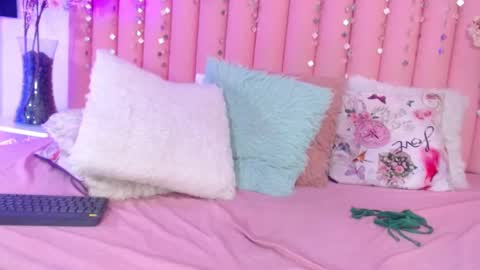 kailye Jones online show from January 2025 01:06:01 AM