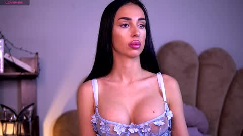 Kaira online show from February 2025 07:13:01 PM