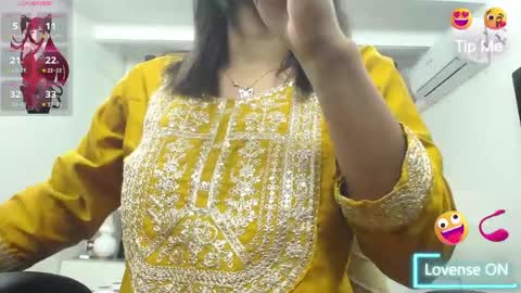 Snapshot of kairadayaamaii chatting on June 2026 11:44:02 AM Kaira online show from June 2026 11:44:02 AM