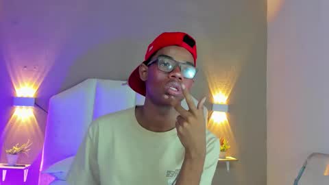 Snapshot of kaisonrouse chatting on February 2026 07:46:01 PM kaisonrouse online show from February 2026 07:46:01 PM