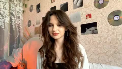 Snapshot of kaitlinmorphis chatting on May 2026 07:58:01 AM Roniy online show from May 2026 07:58:01 AM