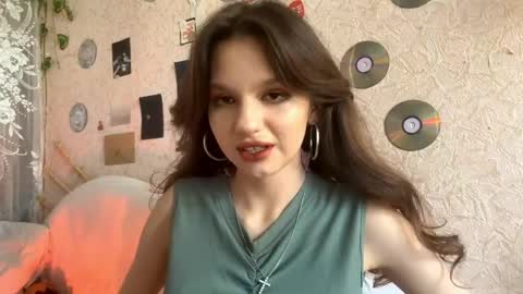 Snapshot of kaitlinmorphis chatting on May 2026 10:31:01 AM Roniy online show from May 2026 10:31:01 AM