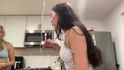 Snapshot of kaitlynxbeckham chatting on September 2025 02:02:01 AM Kaitlyn Beckham online show from September 2025 02:02:01 AM