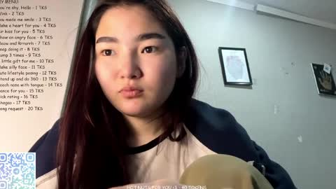 Sakura online show from April 2026 10:15:01 PM