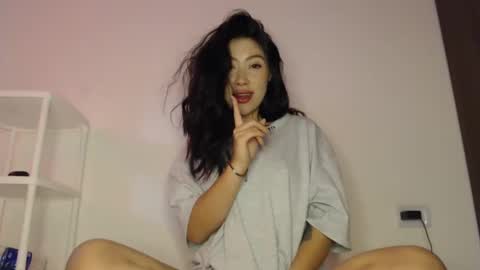 ONLY FANS  cami0777 FANSLY Camilabcruz777    instagram  online show from January 2025 04:15:01 PM