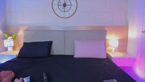 kalyx_lana online show from April 2026 08:01:02 PM