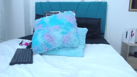 Kamilalopez online show from February 2025 02:14:01 AM