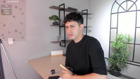 Snapshot of kamal_wolff chatting on February 2026 12:04:02 PM jhon online show from February 2026 12:04:02 PM