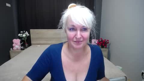 KamaliaSim online show from November 2025 08:40:01 PM