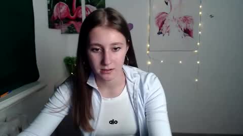 kamilla_love_ online show from September 2025 11:48:01 AM