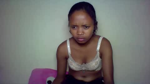 kamillah69 online show from February 2026 02:02:01 PM