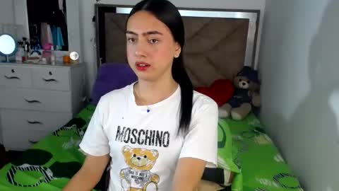-- kammi -- online show from June 2026 01:36:02 AM