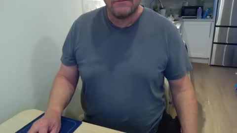 Cam with Me Vixens DM me online show from April 2026 09:37:02 PM