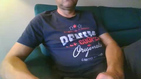 Mario online show from December 2025 12:14:02 PM