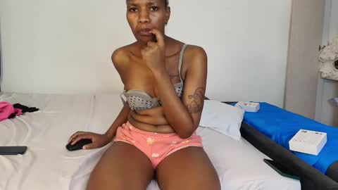 kandy_sweetss online show from April 2026 08:20:02 AM