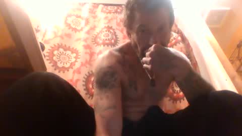 Snapshot of kaneisyours2420 chatting on December 2024 08:14:02 AM Tucker online show from December 2024 08:14:02 AM