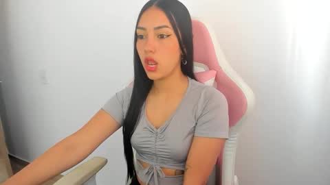 karely_sweet_ online show from May 2026 02:12:01 PM