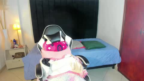 Snapshot of karen_adamss chatting on January 2026 02:48:02 AM karen_adamss online show from January 2026 02:48:02 AM