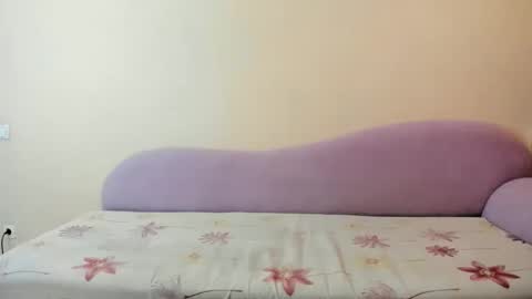 Karen online show from December 2025 10:36:01 PM