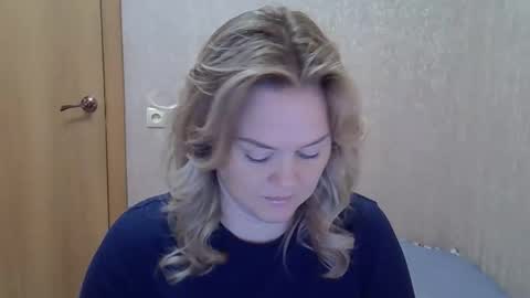 karennelsonx online show from October 2025 11:09:01 AM