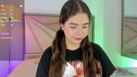 Karen online show from October 2025 12:11:02 AM