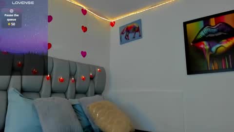 Karin    online show from March 2025 08:24:02 AM