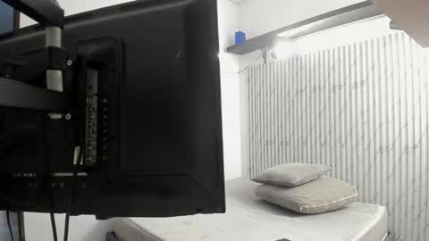 karina_aurora online show from November 2025 02:24:02 PM