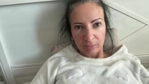 Karina online show from November 2025 07:41:02 AM