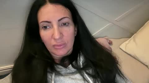 Snapshot of karinablair chatting on April 2026 03:35:01 AM Karina online show from April 2026 03:35:01 AM