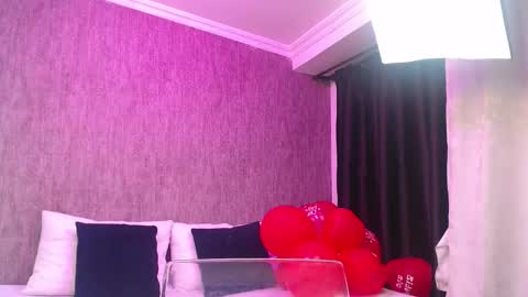 Snapshot of karinaflowers_ chatting on February 2026 12:05:02 PM Im Karina online show from February 2026 12:05:02 PM