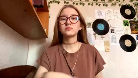 Karina online show from March 2026 08:36:01 AM