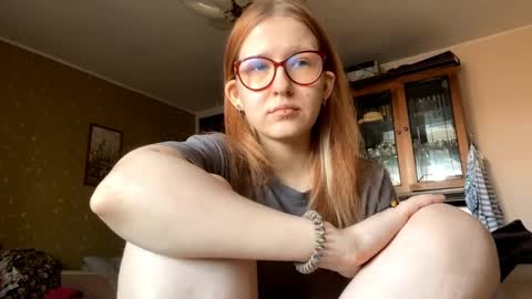 Karina online show from April 2026 07:02:01 AM