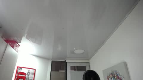 Karin online show from September 2025 11:43:01 AM