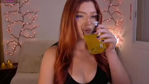 Snapshot of karinchik_ chatting on May 2026 08:15:01 PM Karina online show from May 2026 08:15:01 PM