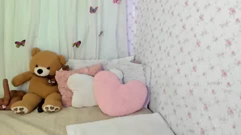 karinna_ebony online show from June 2026 12:22:01 PM