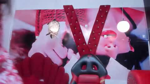 Karito online show from October 2025 07:35:02 PM