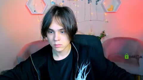 Karl online show from November 2025 09:50:02 AM