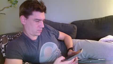 Snapshot of karl_mask chatting on December 2025 02:06:02 AM Karl online show from December 2025 02:06:02 AM