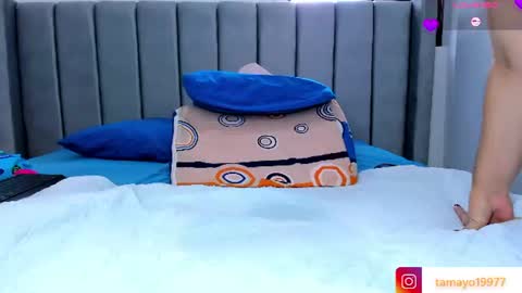 karolina  online show from July 2026 06:20:01 PM