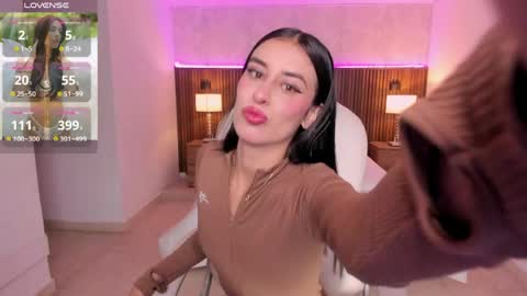Snapshot of karlaa_james chatting on April 2026 11:08:02 AM Karlaa online show from April 2026 11:08:02 AM