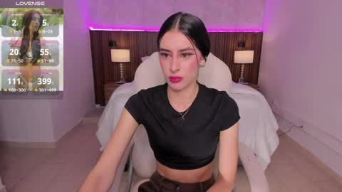 Snapshot of karlaa_james chatting on May 2026 11:05:02 AM Karlaa online show from May 2026 11:05:02 AM