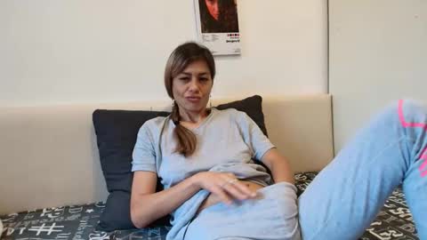 Snapshot of karladreamssex chatting on October 2025 06:24:01 AM Crystyna online show from October 2025 06:24:01 AM