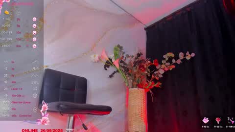 Snapshot of karlaebony_ts chatting on September 2025 01:15:01 PM KARLA online show from September 2025 01:15:01 PM