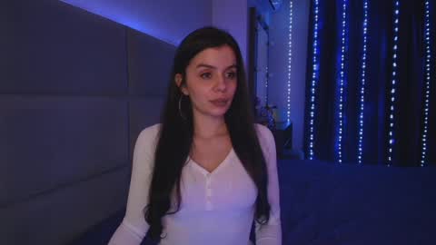 Karlijn online show from April 2026 09:21:02 PM