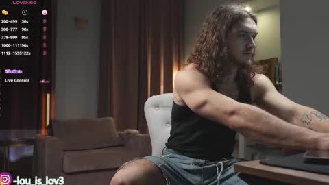 Karlos and Louis online show from October 2025 03:47:01 AM