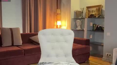 Snapshot of karlos_murphy chatting on February 2026 04:07:01 AM Karlos and Louis online show from February 2026 04:07:01 AM