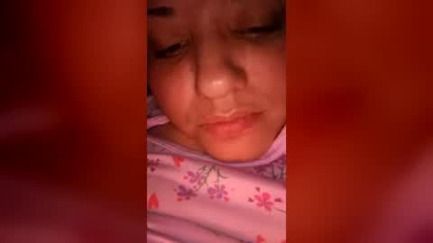 Snapshot of karol103900 chatting on June 2026 04:33:02 AM Karol online show from June 2026 04:33:02 AM