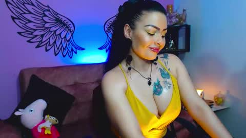 Karol Kenedy online show from November 2025 06:24:01 AM