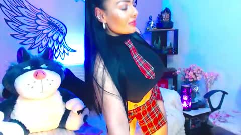 Karol Kenedy online show from February 2026 07:09:02 AM