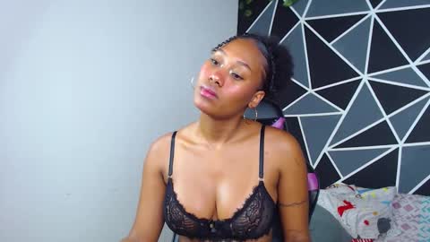 Snapshot of karol_the_warrior chatting on October 2025 07:12:02 PM Karol online show from October 2025 07:12:02 PM